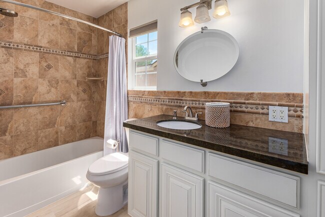 Building Photo - 15433 N 63rd St