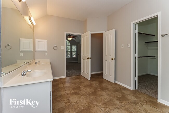 Building Photo - 52 Teak Mill Pl