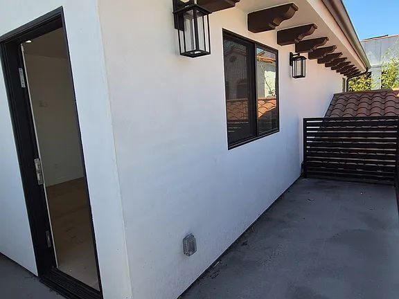 Building Photo - NO MIN CREDIT SCORE REQUIRED, BK OKAY, PAST EVICTION OKAY!, BACKGROUND FRIENDLY. Apply at "The Re...