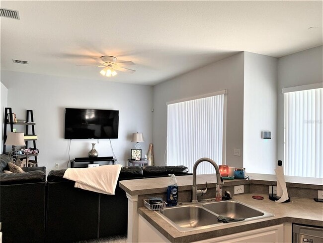 Building Photo - 10805 Australian Pine Dr