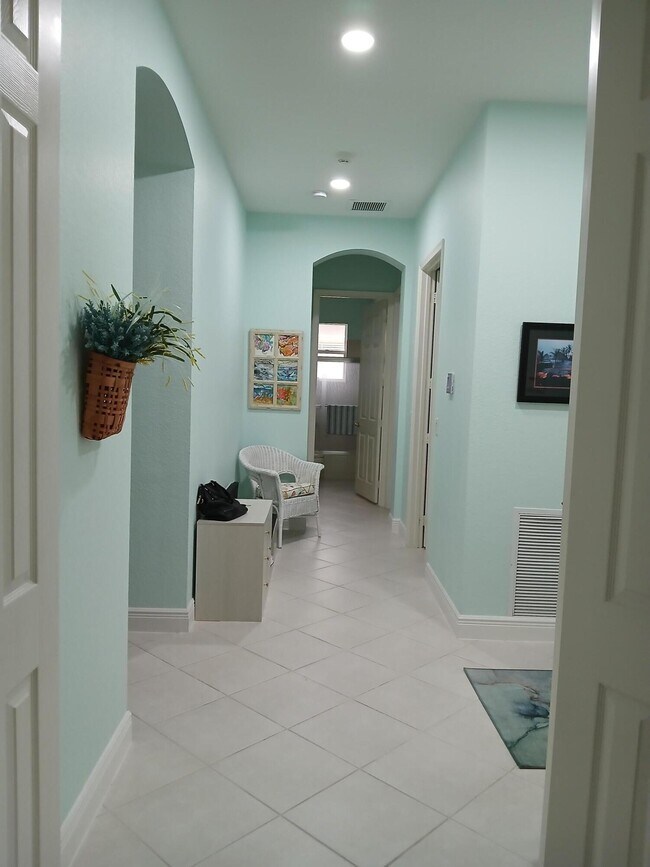 Building Photo - 2325 Sailfish Cove Dr