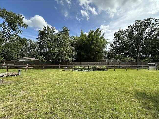 Building Photo - 3111 Rambler Ave