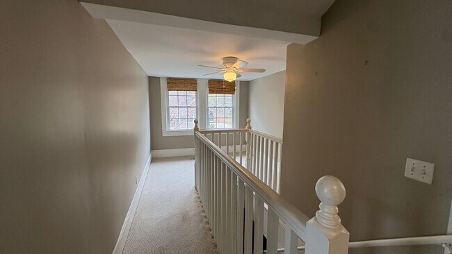 Building Photo - Charming Downtown Greenville Home Available Now!
