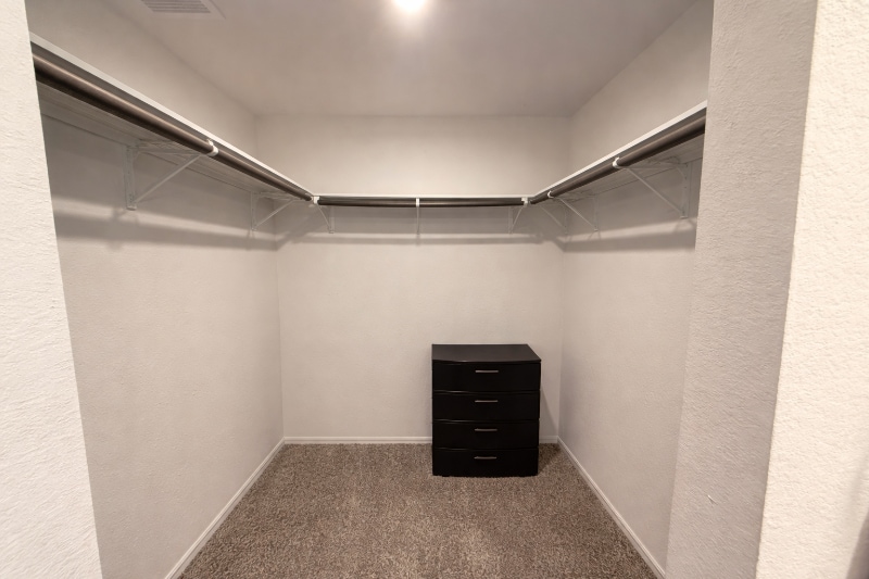 Building Photo - 5242 Rothwell Hts Dr