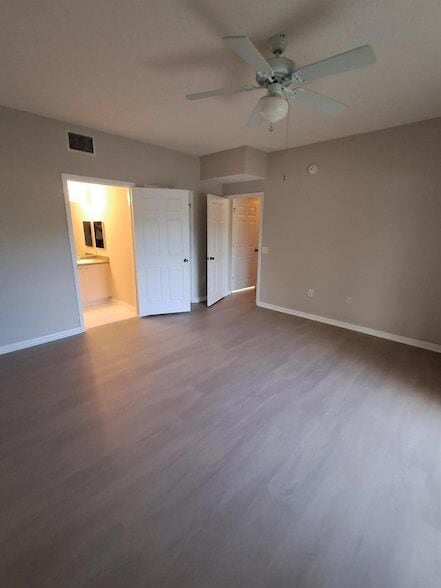 Building Photo - 280 Crestwood Cir