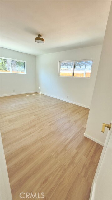 Building Photo - 492 Palisade St
