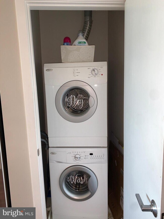 Building Photo - 11141 Georgia Ave