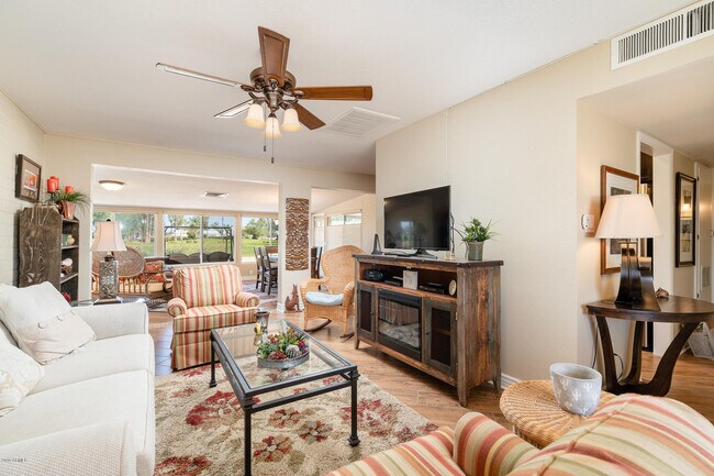 Building Photo - 12477 N Augusta Dr