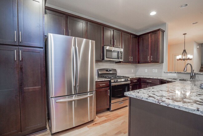 Building Photo - 2017 Local Rebel St