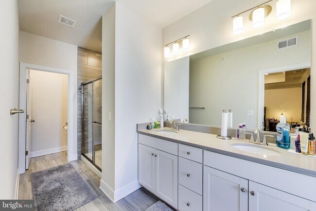 Building Photo - 15547 Smoke Box Way