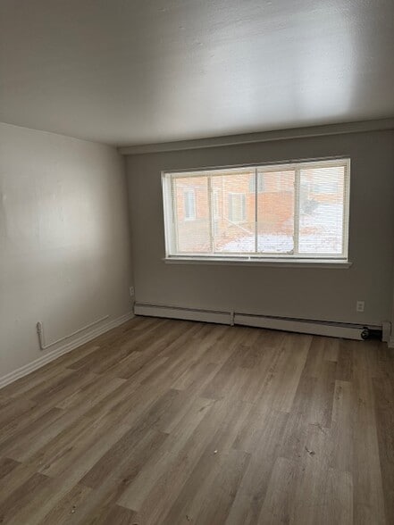 Building Photo - 17270 Bentler St