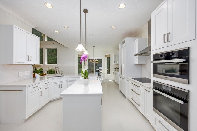 Building Photo - 4440 Whitewood Farms Dr NE