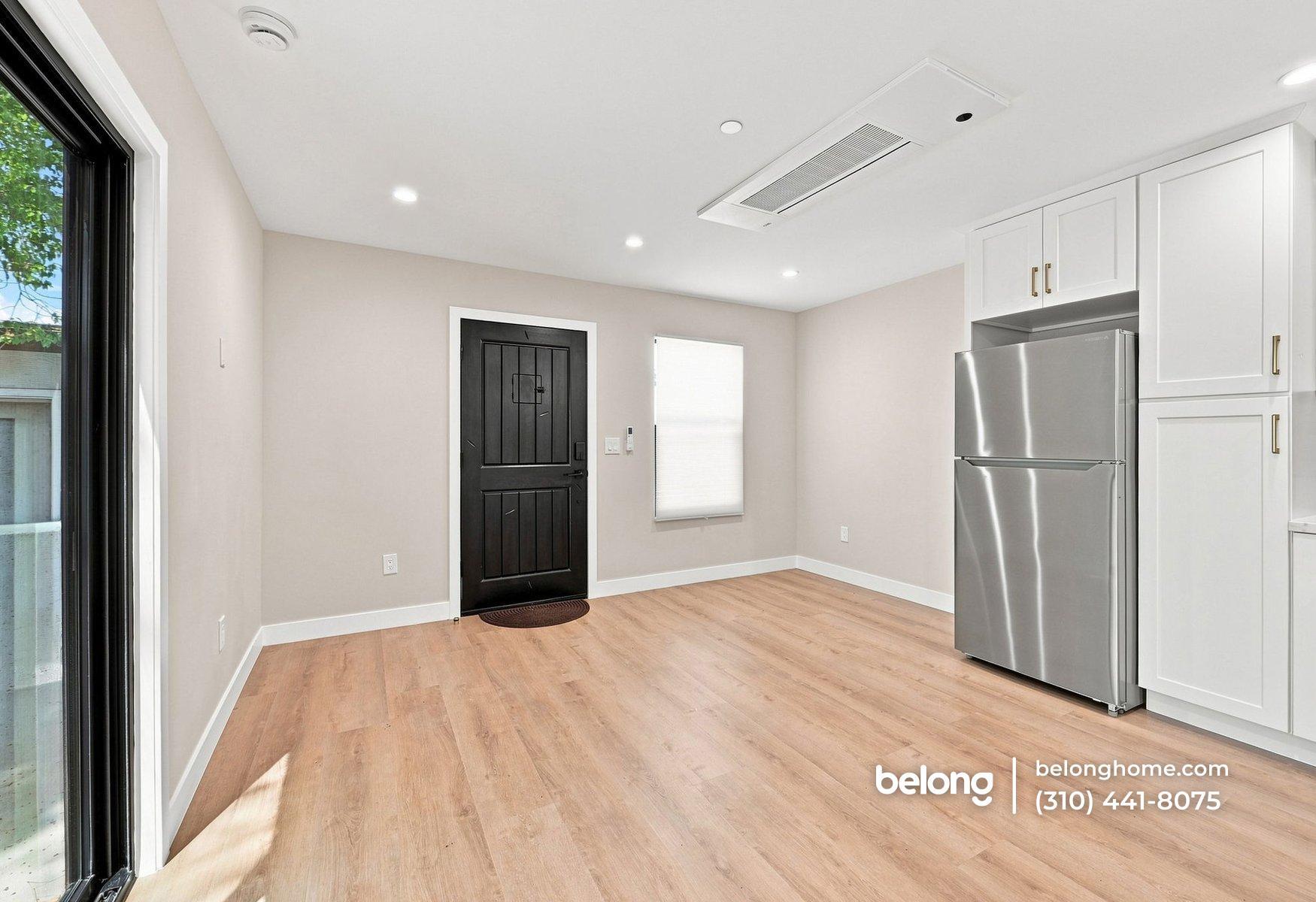 Building Photo - 2022 E Olin Pl