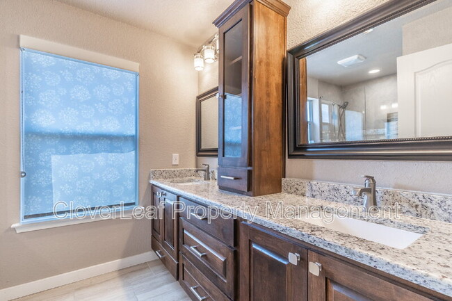 Building Photo - 407 Marbella Vista