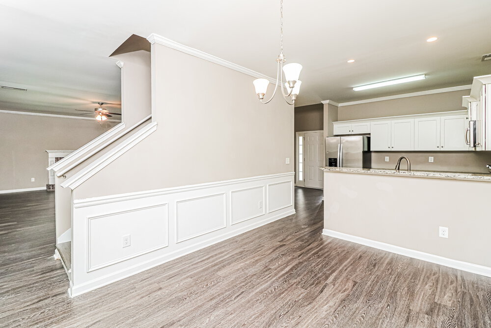 Building Photo - 542 Fieldcrest Dr