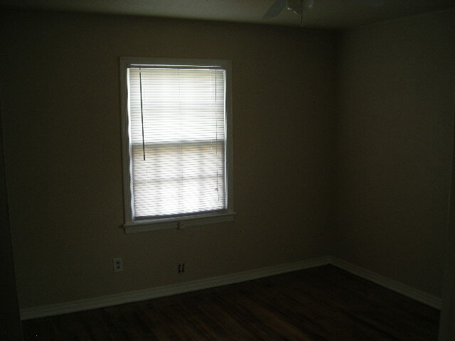 Building Photo - 4024 NW 32nd St