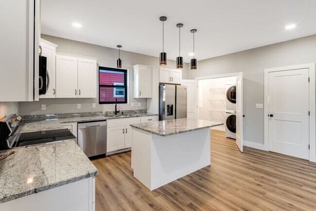 Building Photo - Newly-Built & Energy-Star Certified 3-Bedroom in Swannanoa