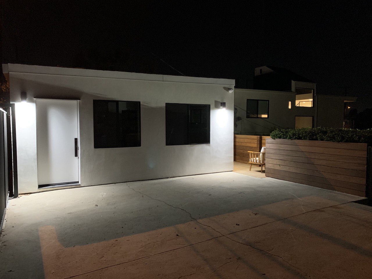 Building Photo - 3529 Greenfield Ave