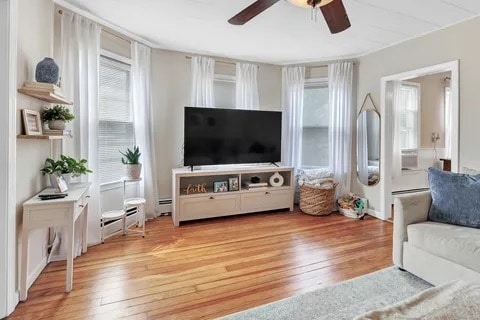 Building Photo - 25 Locke St