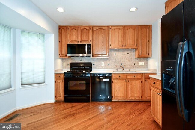 Building Photo - 16853 Capon Tree Ln