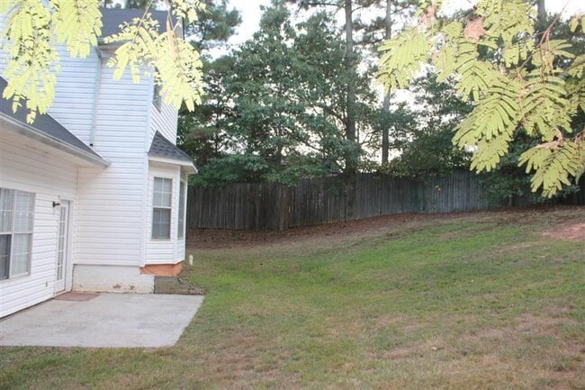 Building Photo - 2672 Crestworth Ln