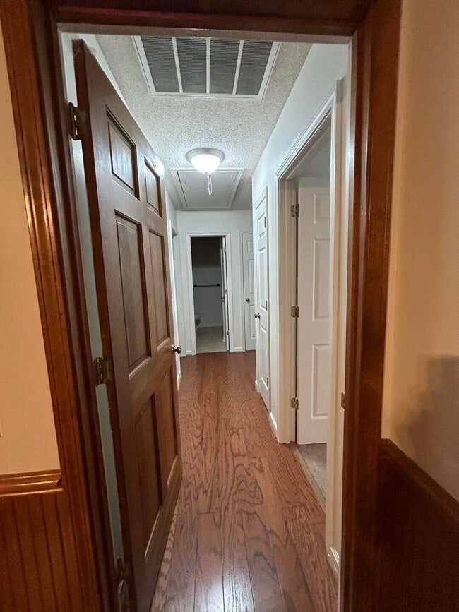 Building Photo - 1145 Peppercorn Ln