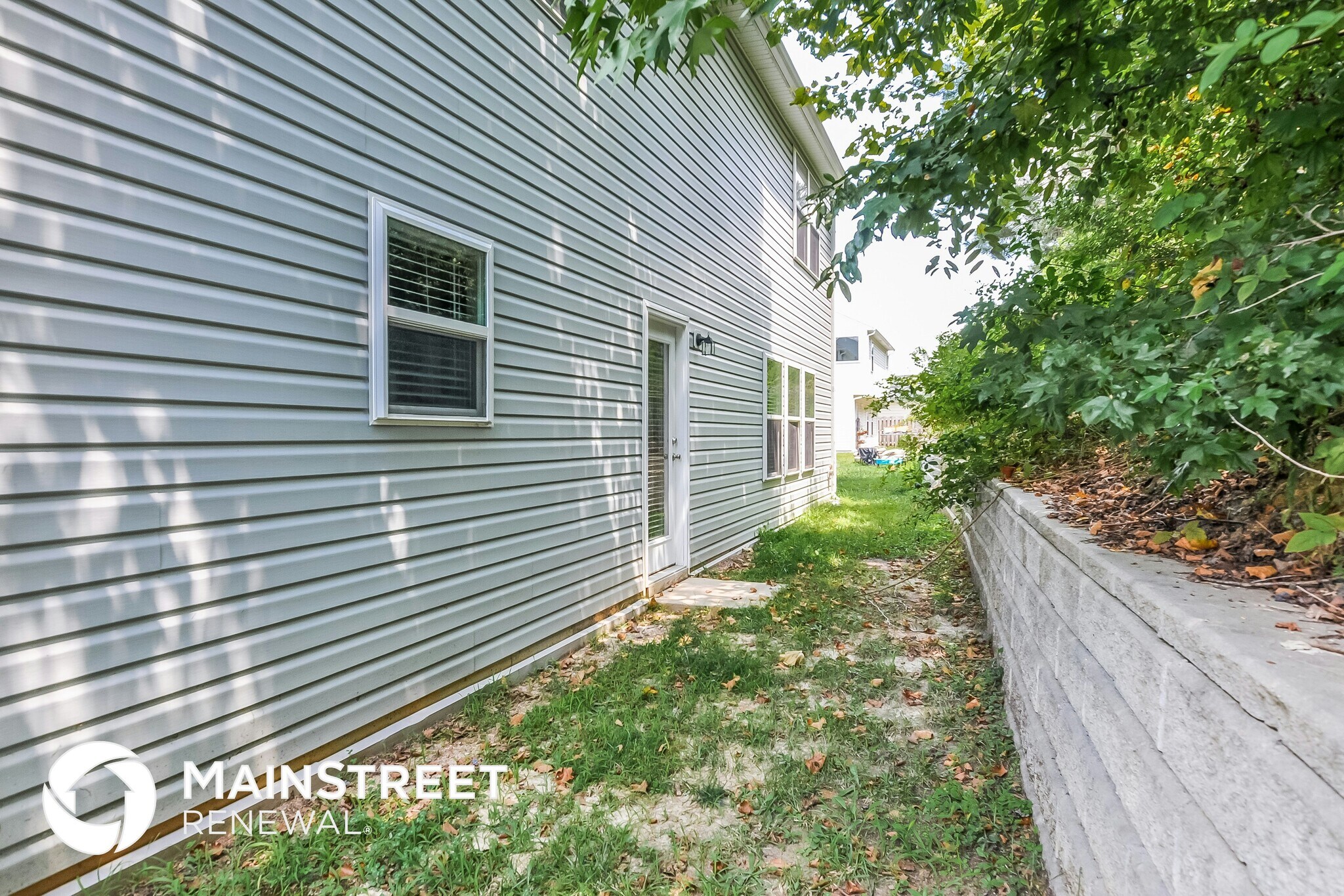 Building Photo - 817 Leatherstone Ln