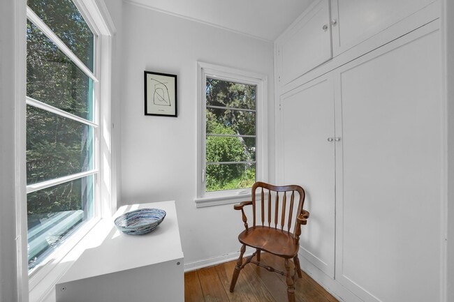 Building Photo - 7503 Willow Glen Rd