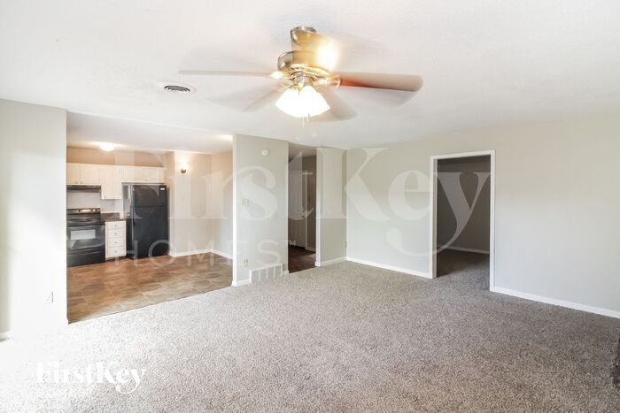 Building Photo - 6635 Wesfield Cove