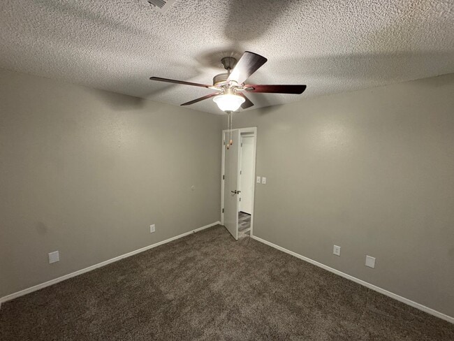 Building Photo - FIRST FULLS MONTHS RENT FREE