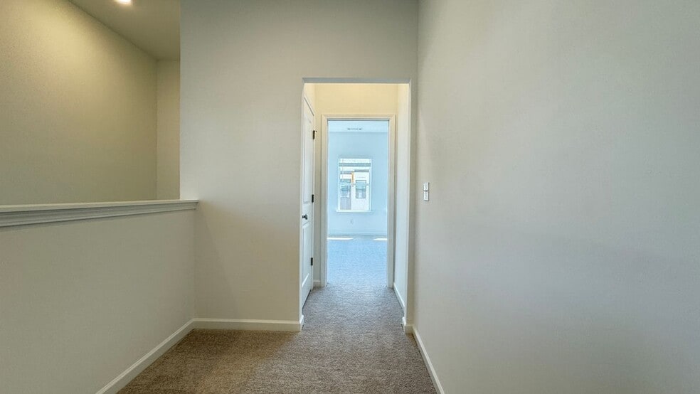Building Photo - 9 Peeples Dr