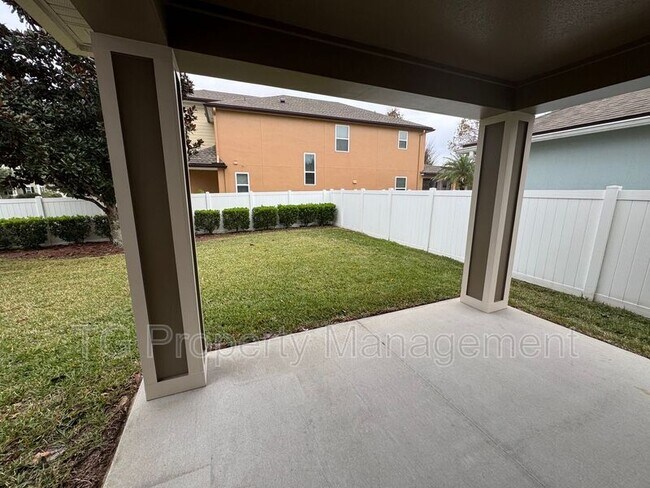 Building Photo - 14420 Serenoa Dr