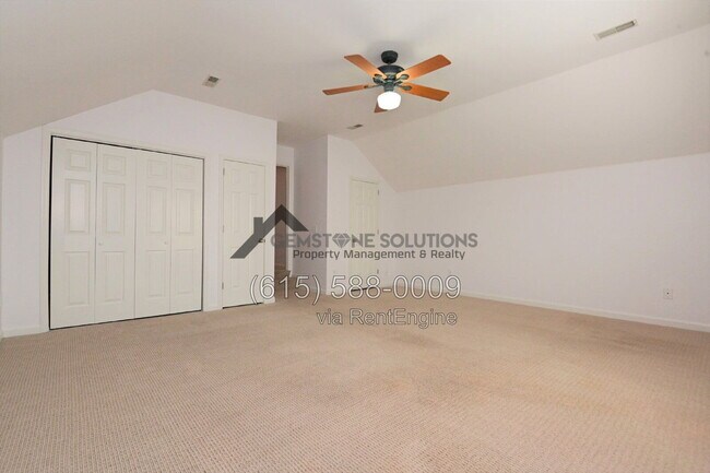 Building Photo - 125 Golden Meadow Ln