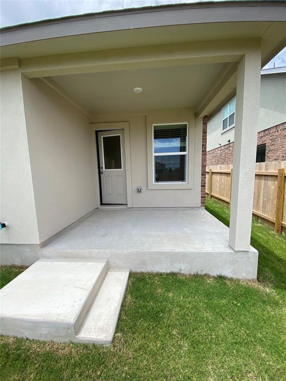 Building Photo - 1332 Aquilla Dr