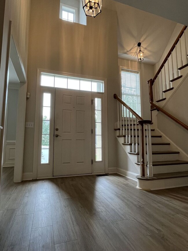 Building Photo - Refreshed 4 Bed home in Ballantyne