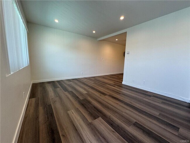 Building Photo - 7745 Laurel Canyon Blvd