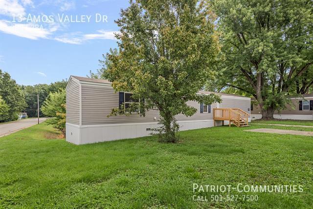 Building Photo - 13 Amos Valley Dr