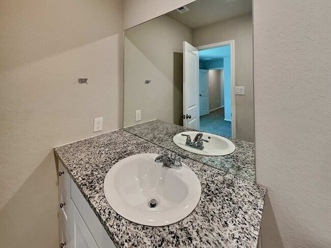 Building Photo - 4244 Thalweg Way