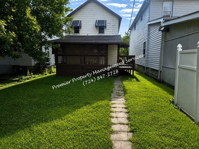 Building Photo - 3408 3rd Ave