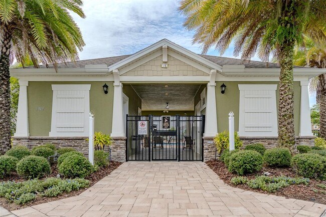 Building Photo - 9457 Randal Park Blvd