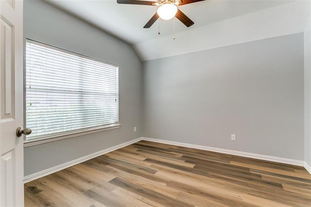 Building Photo - 815 Creekside Dr