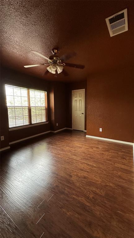 Building Photo - 13105 Lofton Cliff Dr