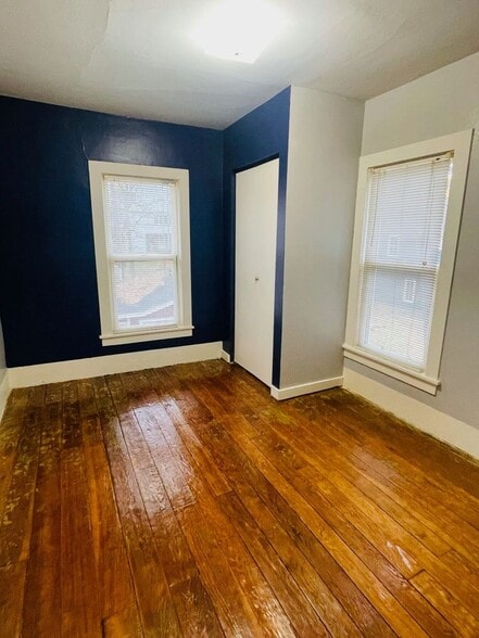 Building Photo - 124 Michigan St