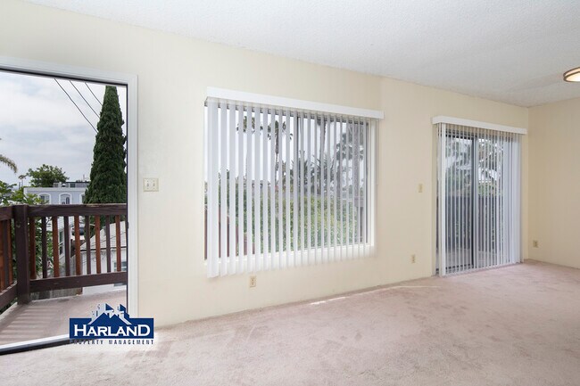 Building Photo - 2112-2114 Thomas Avenue - 2114 Unit 3-