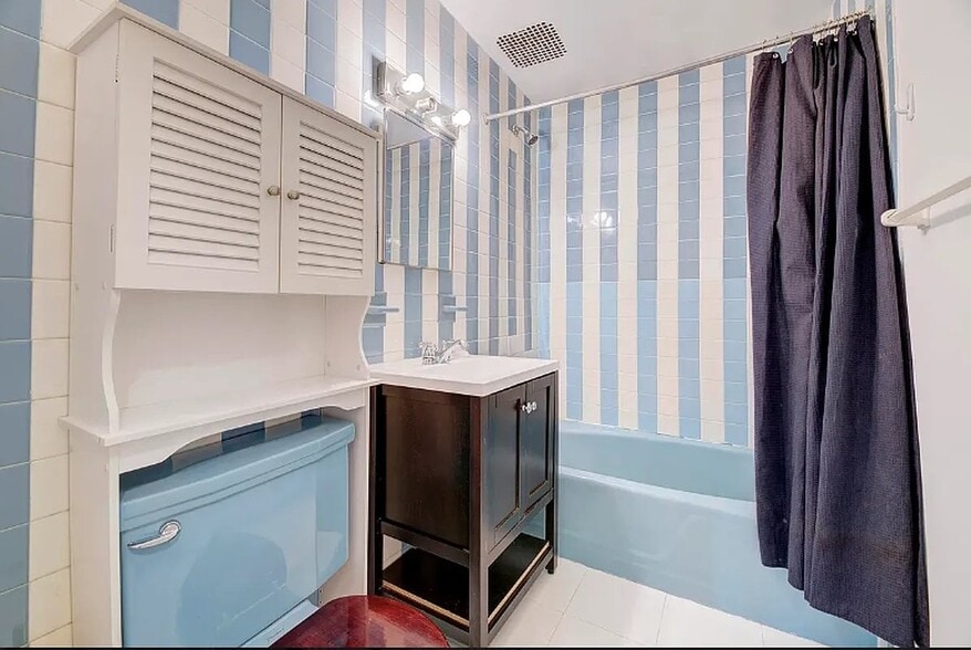 Building Photo - 106 E 30th St