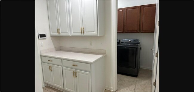 Building Photo - 36 Privado Ct