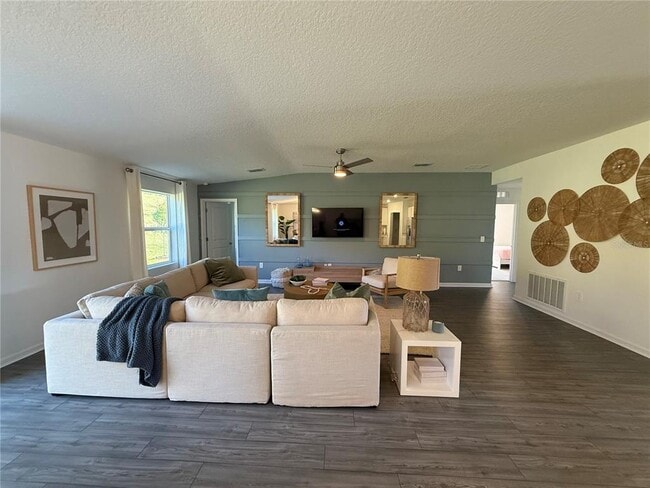 Building Photo - 8329 SW 42nd Cir