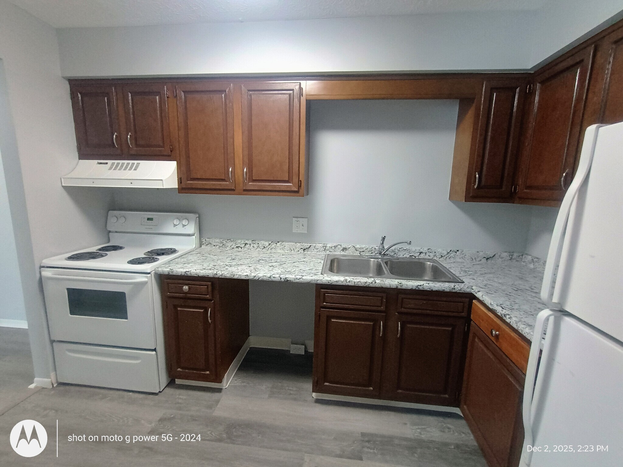 Kitchen wide view - 5240 Emil Ave SW