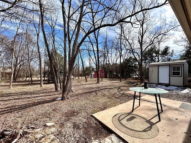 Building Photo - 510 Powell Dr