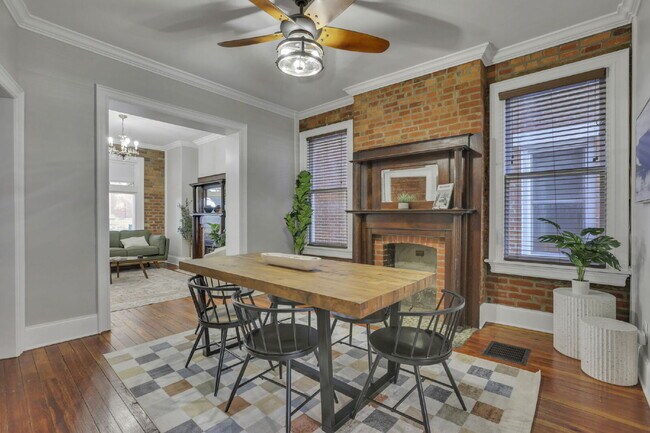 Building Photo - Stunning Restored 4BR Home Steps from Goodale Park & the Short North